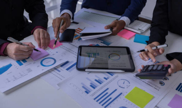 Key Strategies for Effective Financial Consulting Services